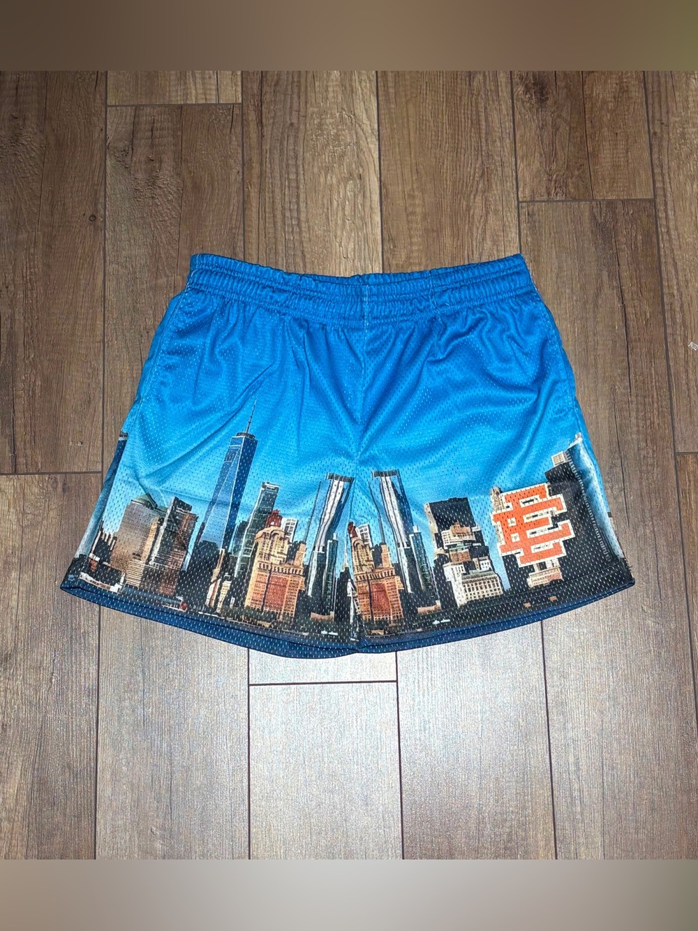 Eric Emanuel EE NYC New York Skyline Blue Shorts Size Large